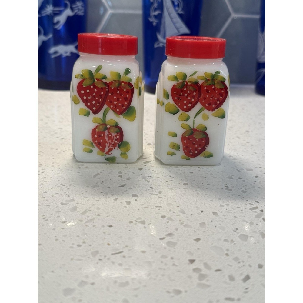 McKee Roman Arch Hand Painted Strawberry Kitchen Shakers Depression Glass